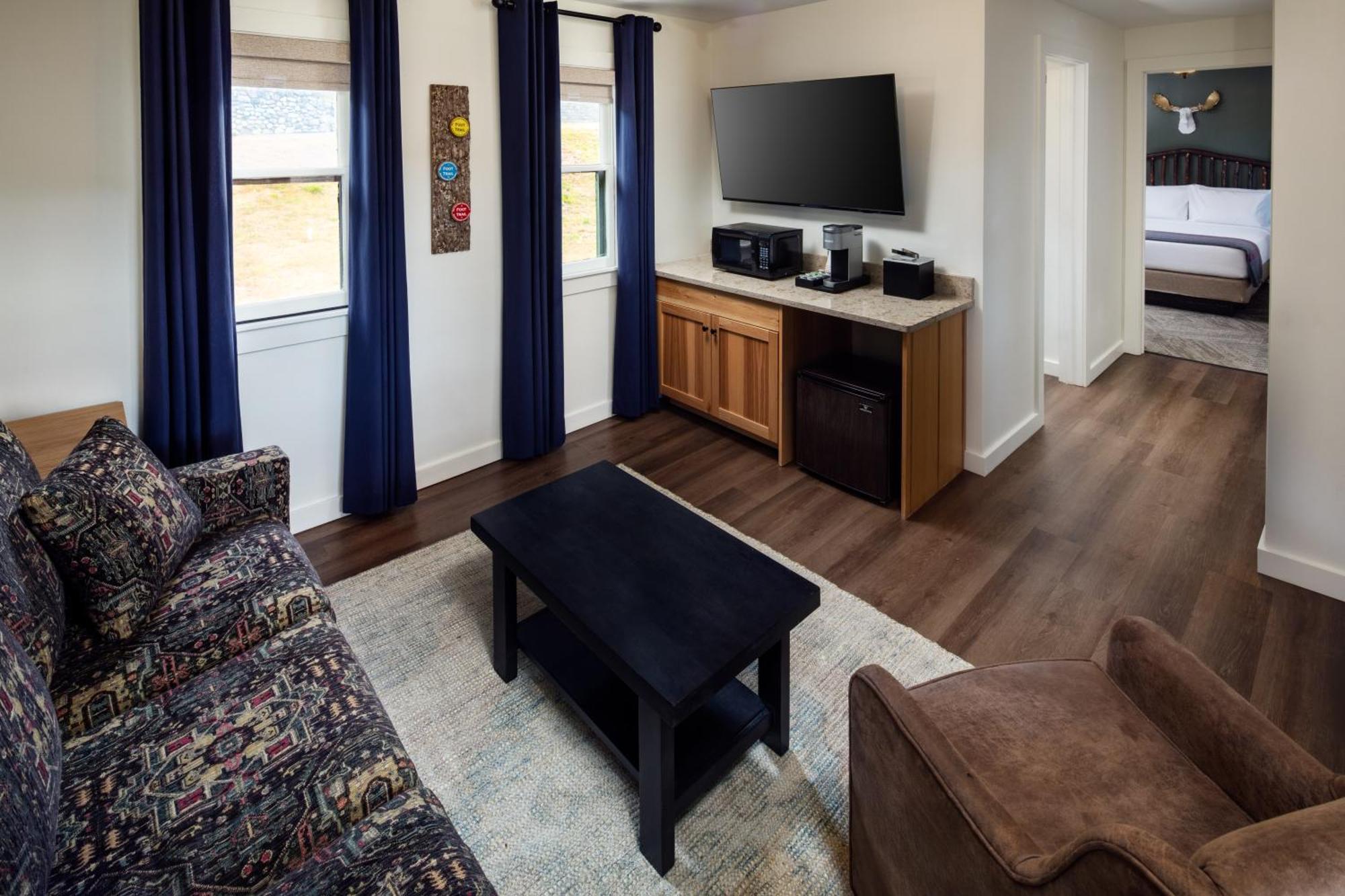 Lodge At Schroon Lake Exterior photo